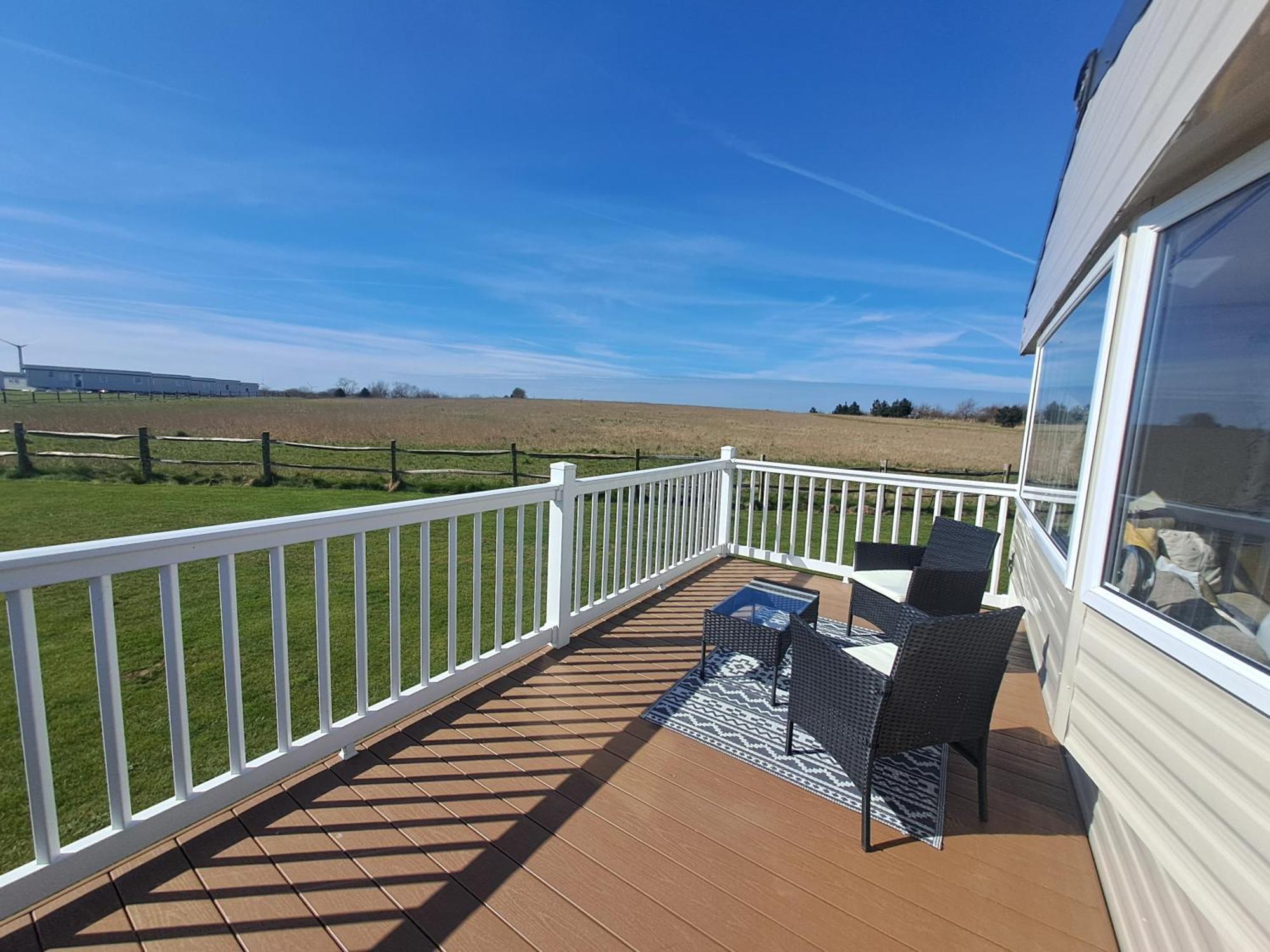 N & V Caravan Sand Le Mere Tunstall  Exterior photo